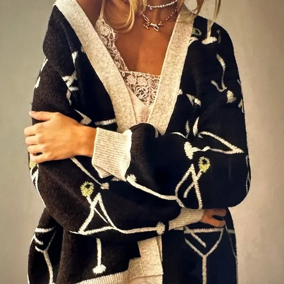 New with Tag Anthropologie Bel Kazan Cardigan with Martini Design One Size - Picture 1 of 14